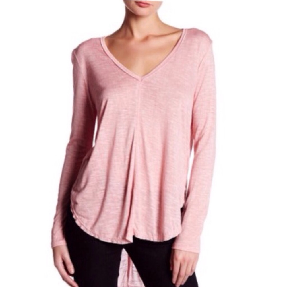 🔴LUSH Pink Hi Low Long Sleeve Thin Layering Tee NWOT